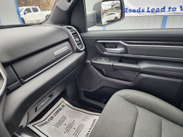 Used 2021 RAM 1500 Big Horn AWD/4WD image 16