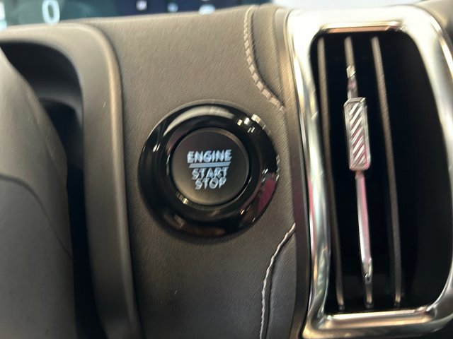 Certified 2025 Ford Expedition Max Platinum w/ Stealth Performance Package image 30