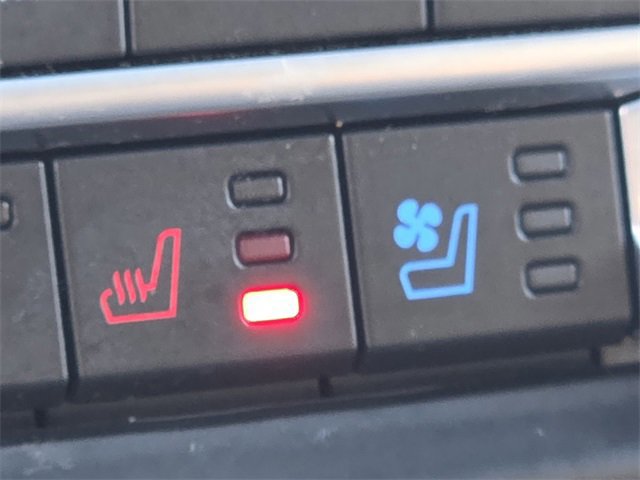 Certified 2022 Ford Expedition Limited image 13