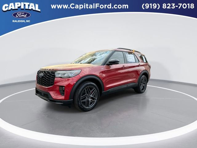 Certified 2025 Ford Explorer ST-Line w/ Premium Package AWD/4WD image 4
