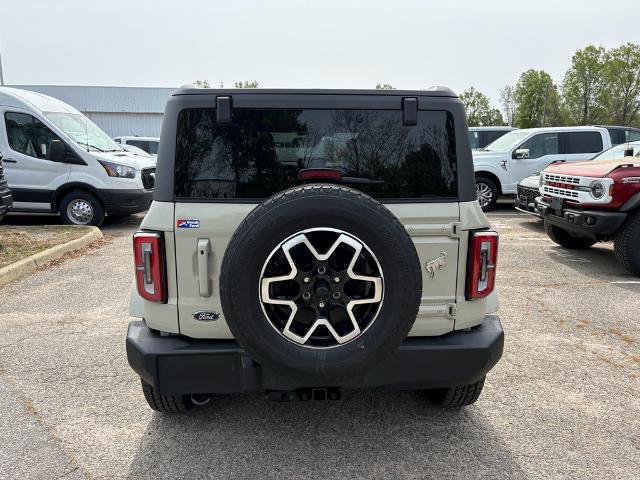 Certified 2025 Ford Bronco Outer Banks image 4