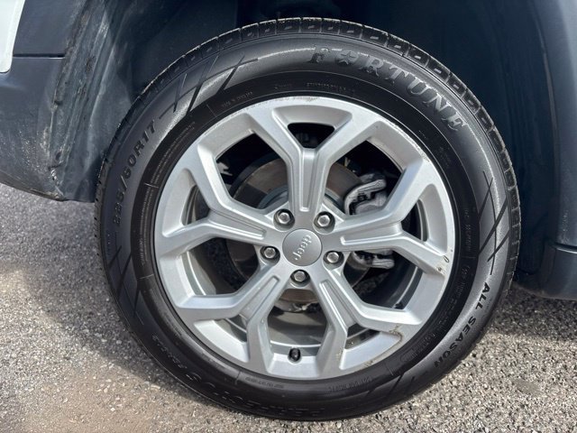 Used 2024 Jeep Compass Sport AWD/4WD image 29