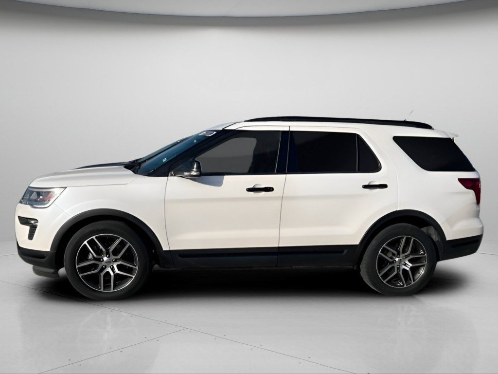 Certified 2018 Ford Explorer Sport w/ Ford Safe & Smart Package AWD/4WD image 9