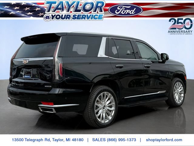 Used 2024 Cadillac Escalade Premium Luxury w/ LPO, Floor Liner Package AWD/4WD image 4