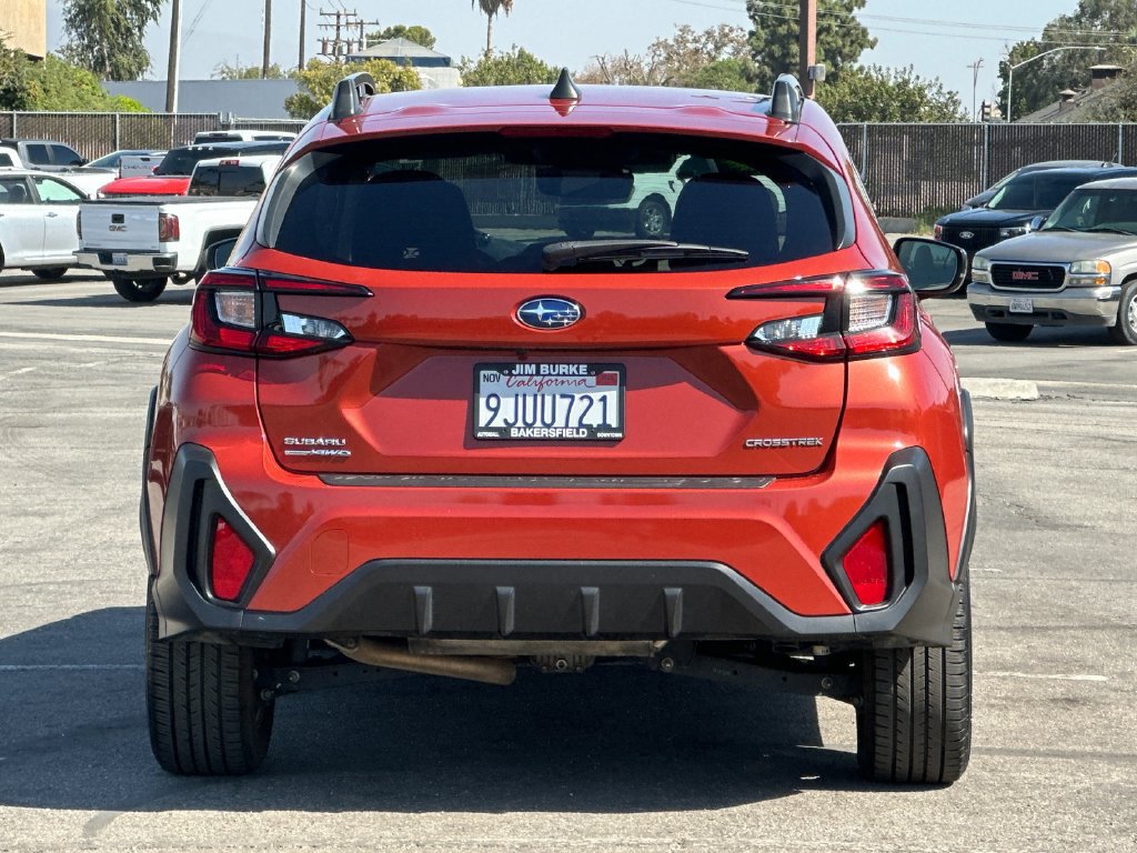 Used 2024 Subaru Crosstrek 2.0i Premium AWD/4WD image 4