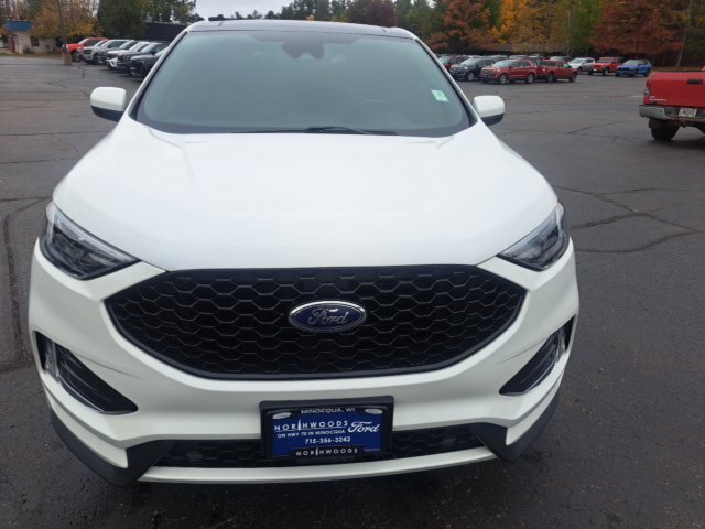 Certified 2022 Ford Edge ST-Line AWD/4WD image 3