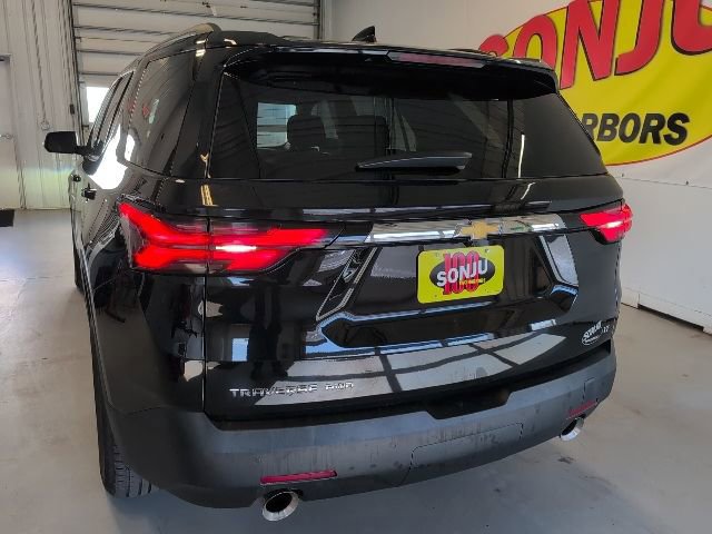 Used 2023 Chevrolet Traverse LT w/ LPO, Floor Liner Package image 5