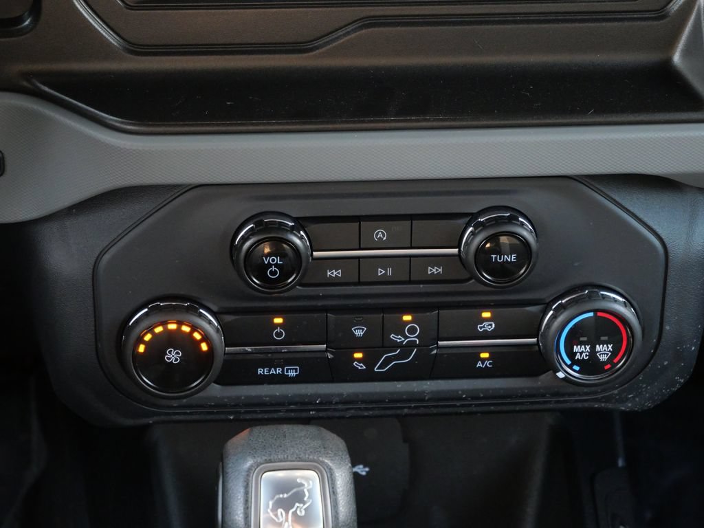 Certified 2022 Ford Bronco 4-Door AWD/4WD image 18