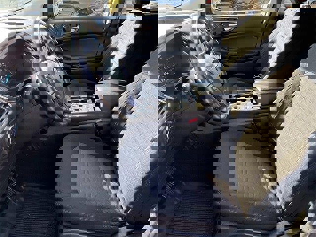 Certified 2024 Ford Edge SE image 26