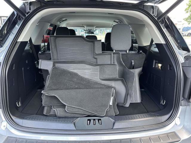 Certified 2025 Ford Explorer Active AWD/4WD image 10