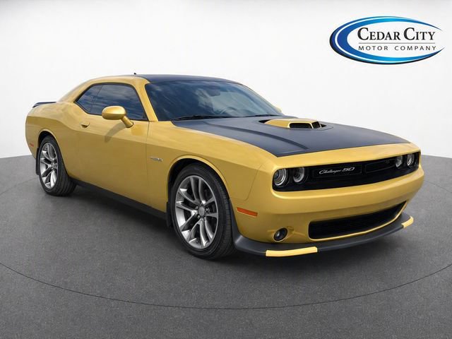 Used 2020 Dodge Challenger R/T RWD image 2