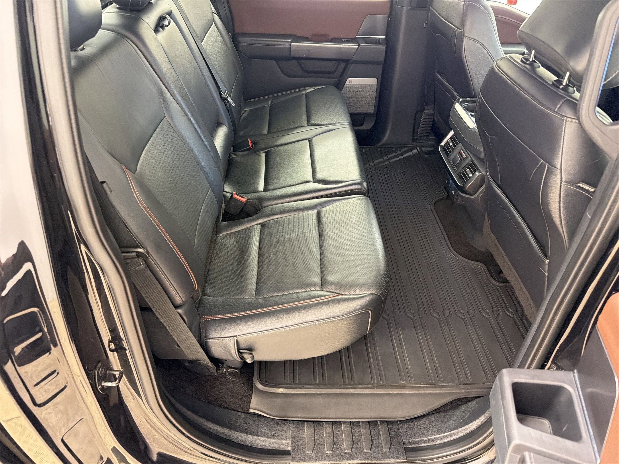 Certified 2021 Ford F150 Lariat w/ Equipment Group 502A High image 27