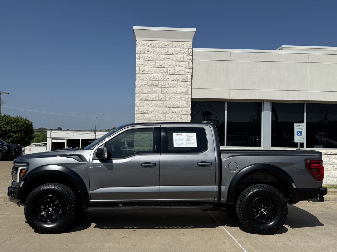 Certified 2024 Ford F150 Raptor AWD/4WD image 3