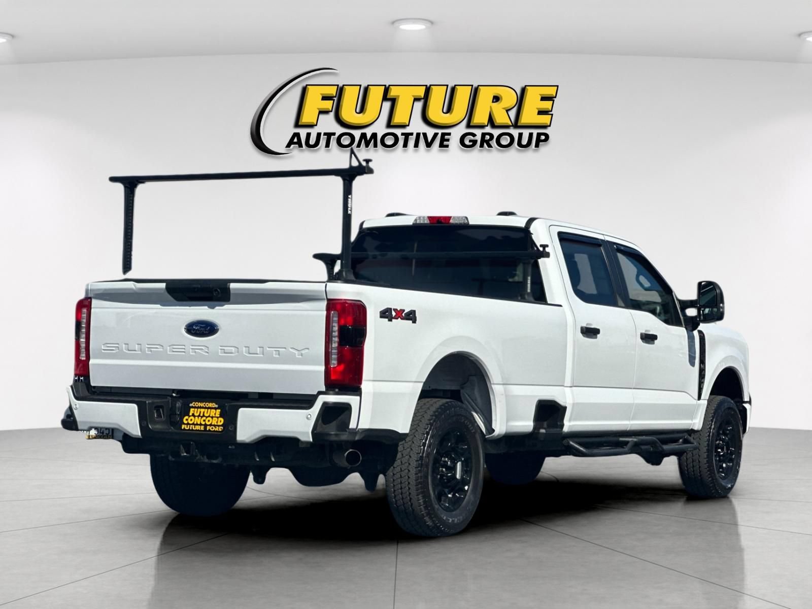 Certified 2024 Ford F250 XL w/ STX Appearance Package AWD/4WD image 3