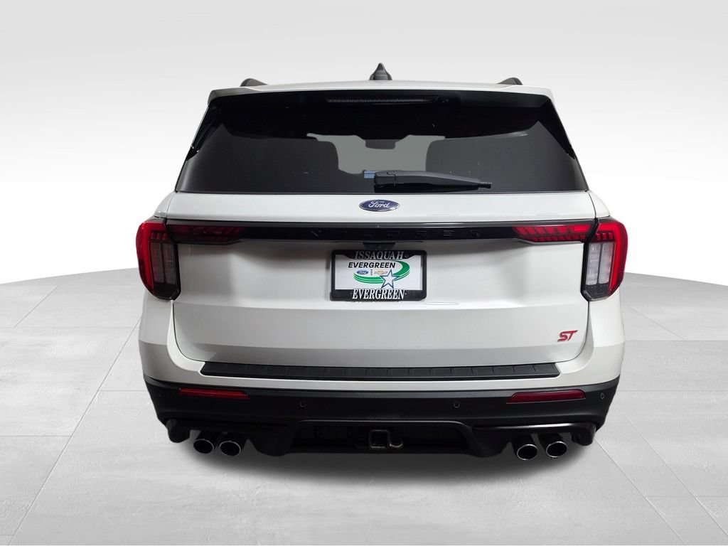 Certified 2025 Ford Explorer ST AWD/4WD image 6