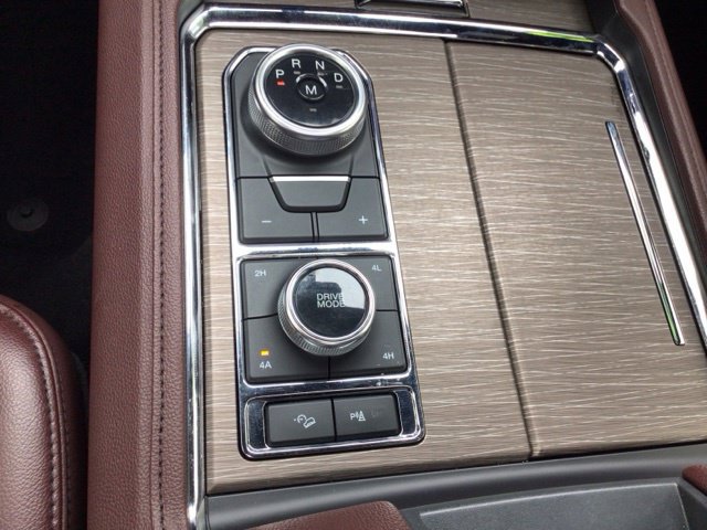 Certified 2024 Ford Expedition Limited AWD/4WD image 19