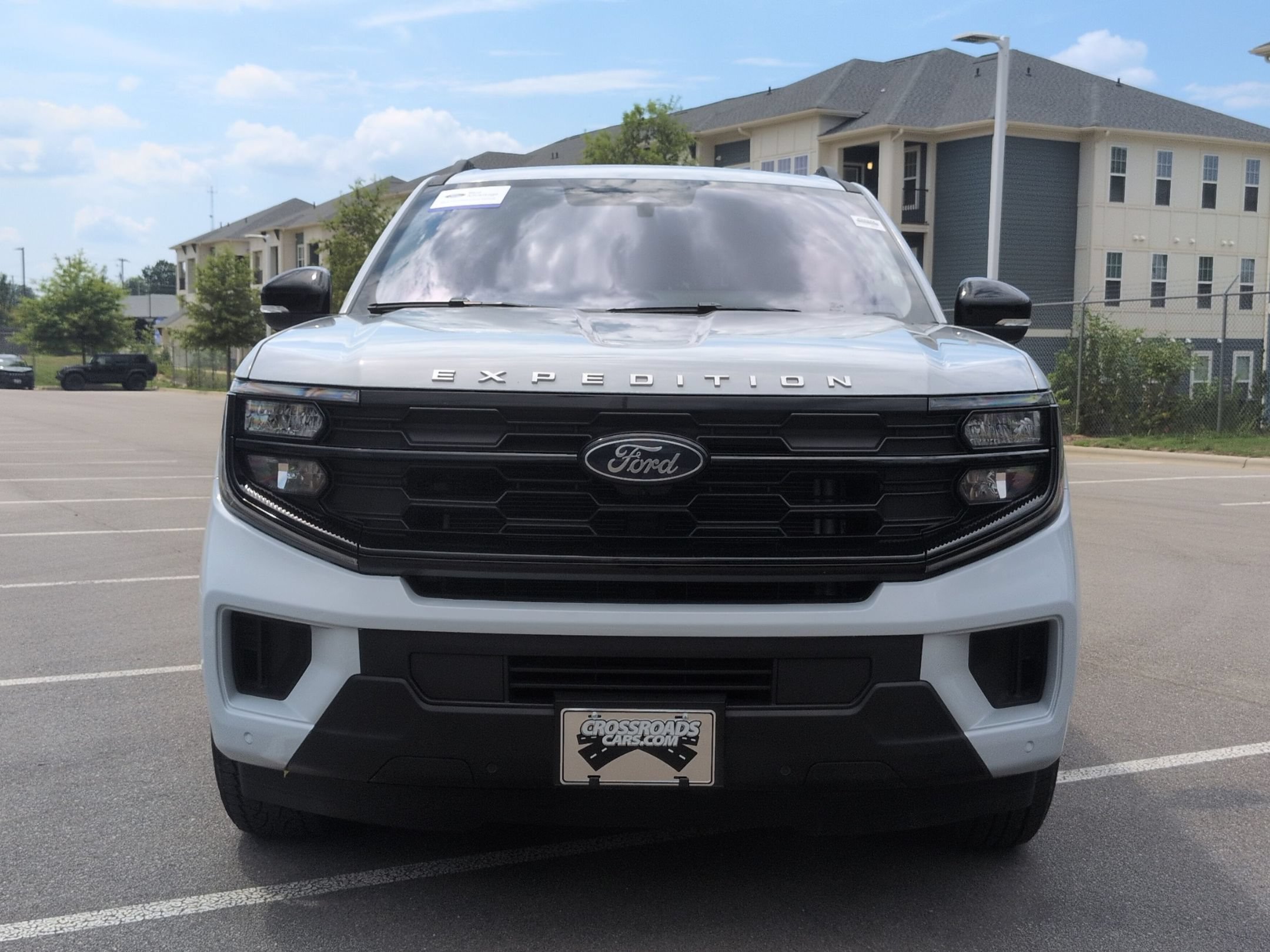Certified 2025 Ford Expedition Active AWD/4WD image 9