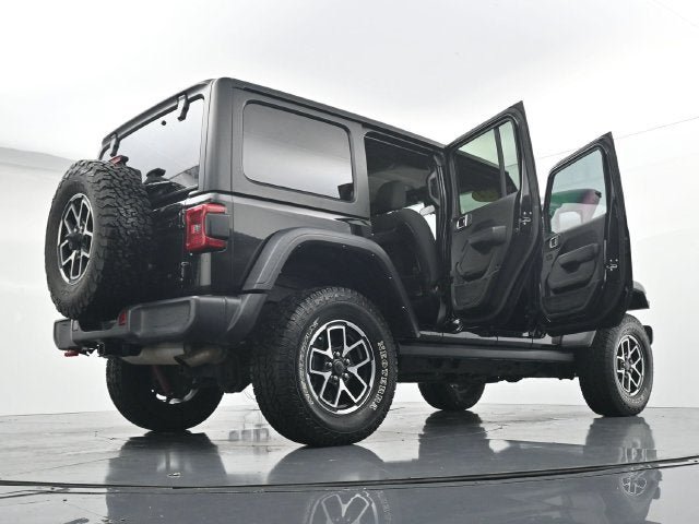 Used 2024 Jeep Wrangler Unlimited Rubicon AWD/4WD image 41