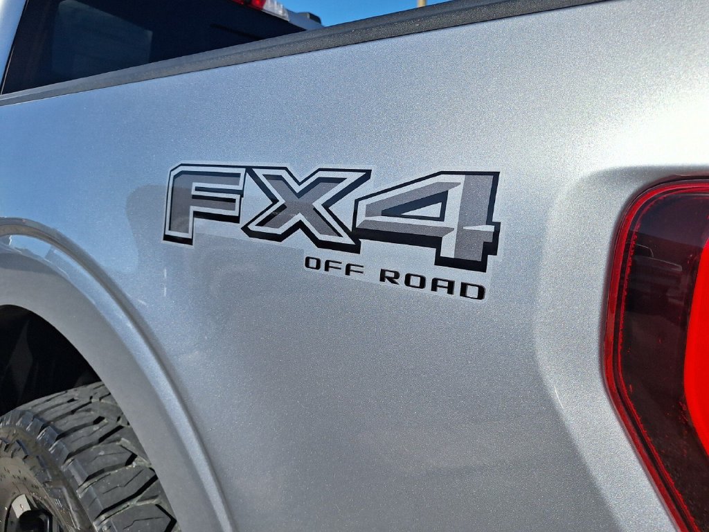 Certified 2022 Ford F150 Platinum w/ Equipment Group 701A High AWD/4WD image 24