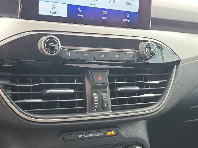 Certified 2022 Ford Escape SEL image 29