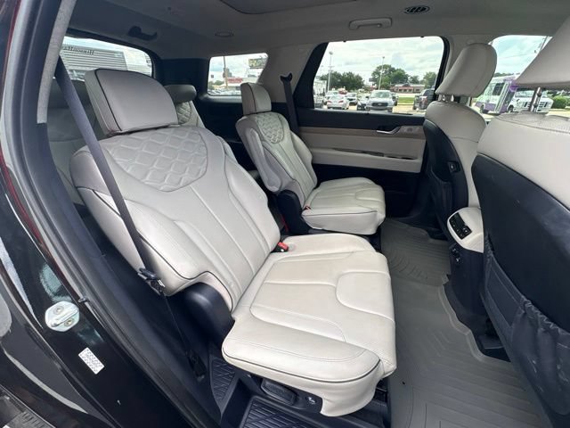 Used 2022 Hyundai Palisade Limited FWD image 25