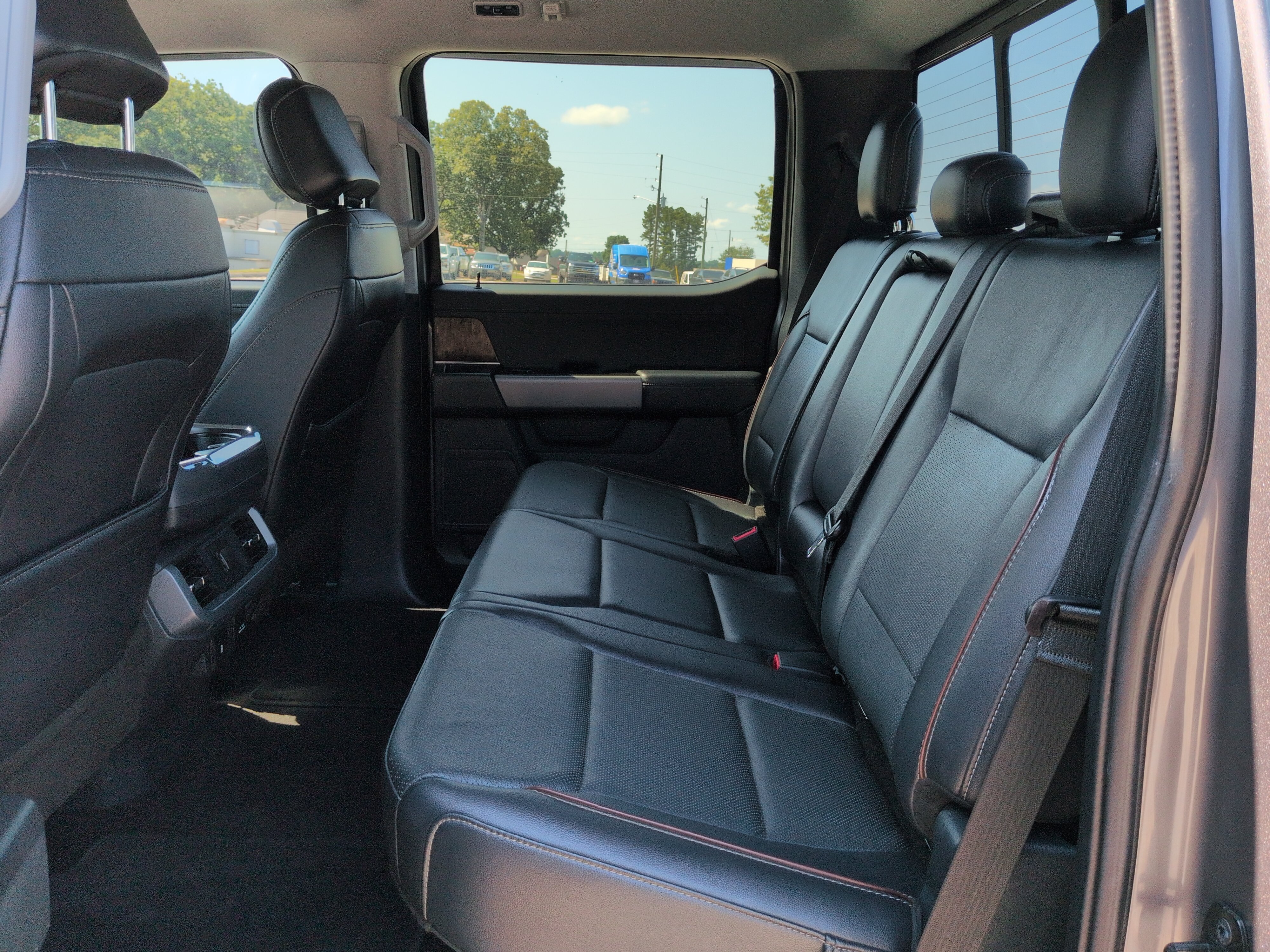 Certified 2021 Ford F150 Lariat w/ Trailer Tow Package AWD/4WD image 12