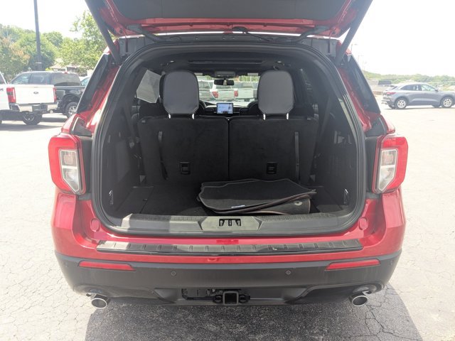 Certified 2023 Ford Explorer ST-Line w/ Class IV Trailer Tow Package RWD image 9