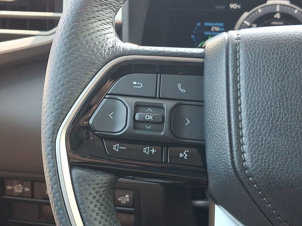 Used 2024 Toyota Tundra Limited w/ TRD Off-Road Package AWD/4WD image 21