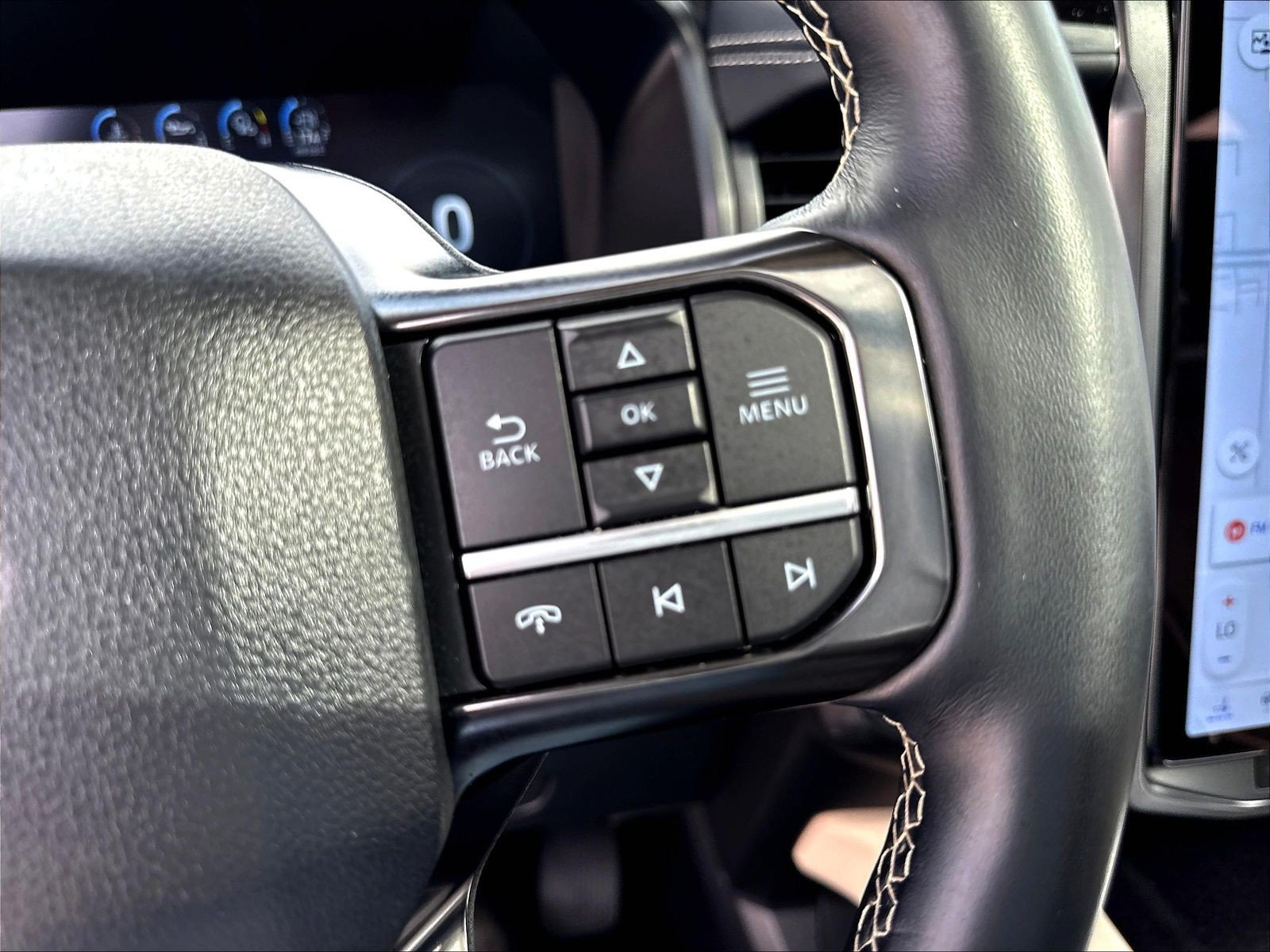 Certified 2023 Ford Expedition Platinum AWD/4WD image 16