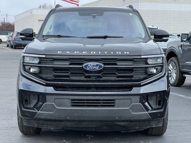 Certified 2025 Ford Expedition Max Active image 6