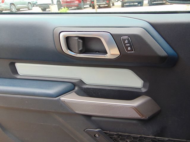 Certified 2023 Ford Bronco Outer Banks w/ Sasquatch Package AWD/4WD image 20