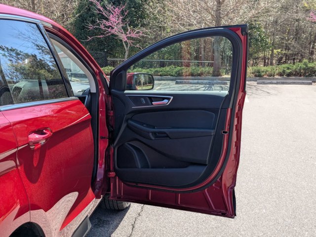 Certified 2022 Ford Edge SEL w/ Convenience Package image 35