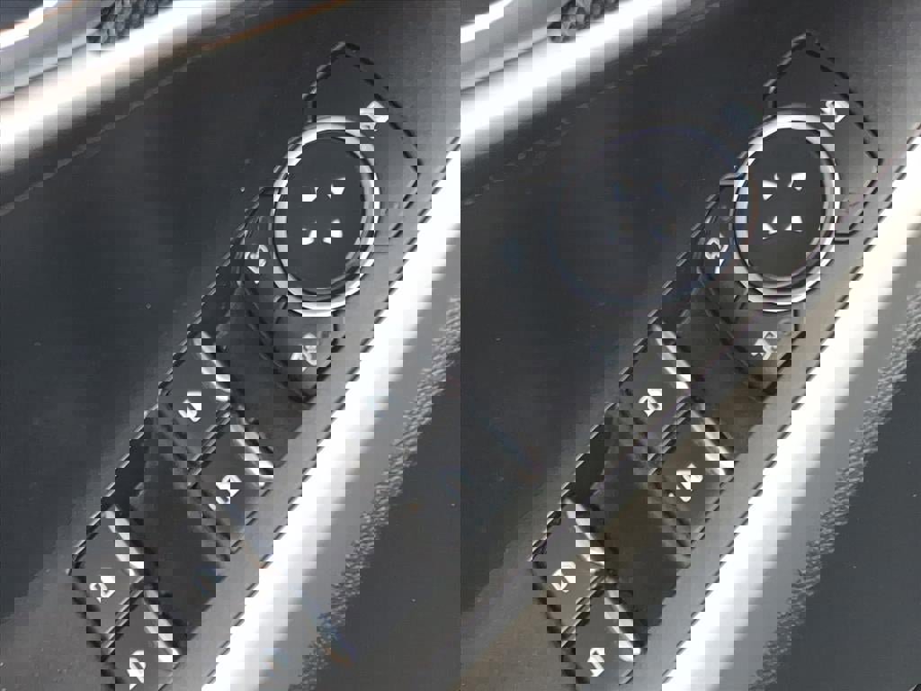 Certified 2022 Ford Explorer XLT w/ Equipment Group 202A image 23