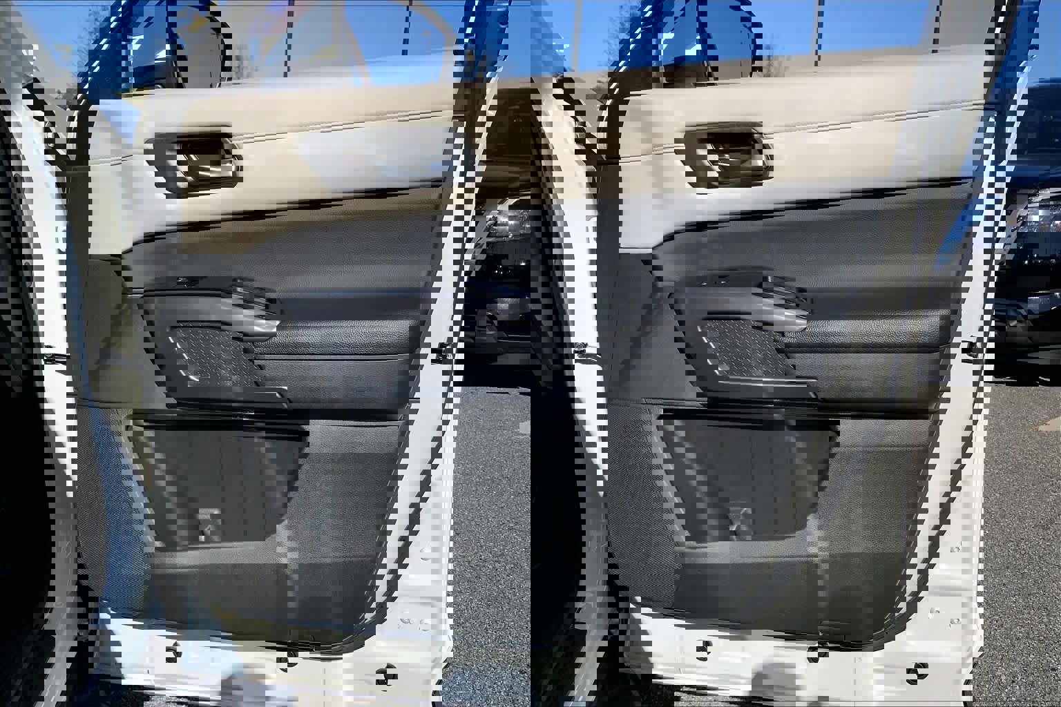 Used 2023 Nissan Pathfinder SL w/ SL Premium Package image 23