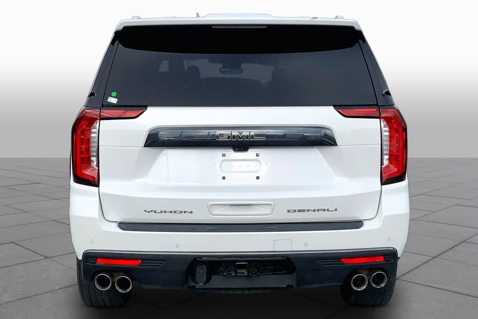 Used 2023 GMC Yukon Denali Ultimate AWD/4WD image 5