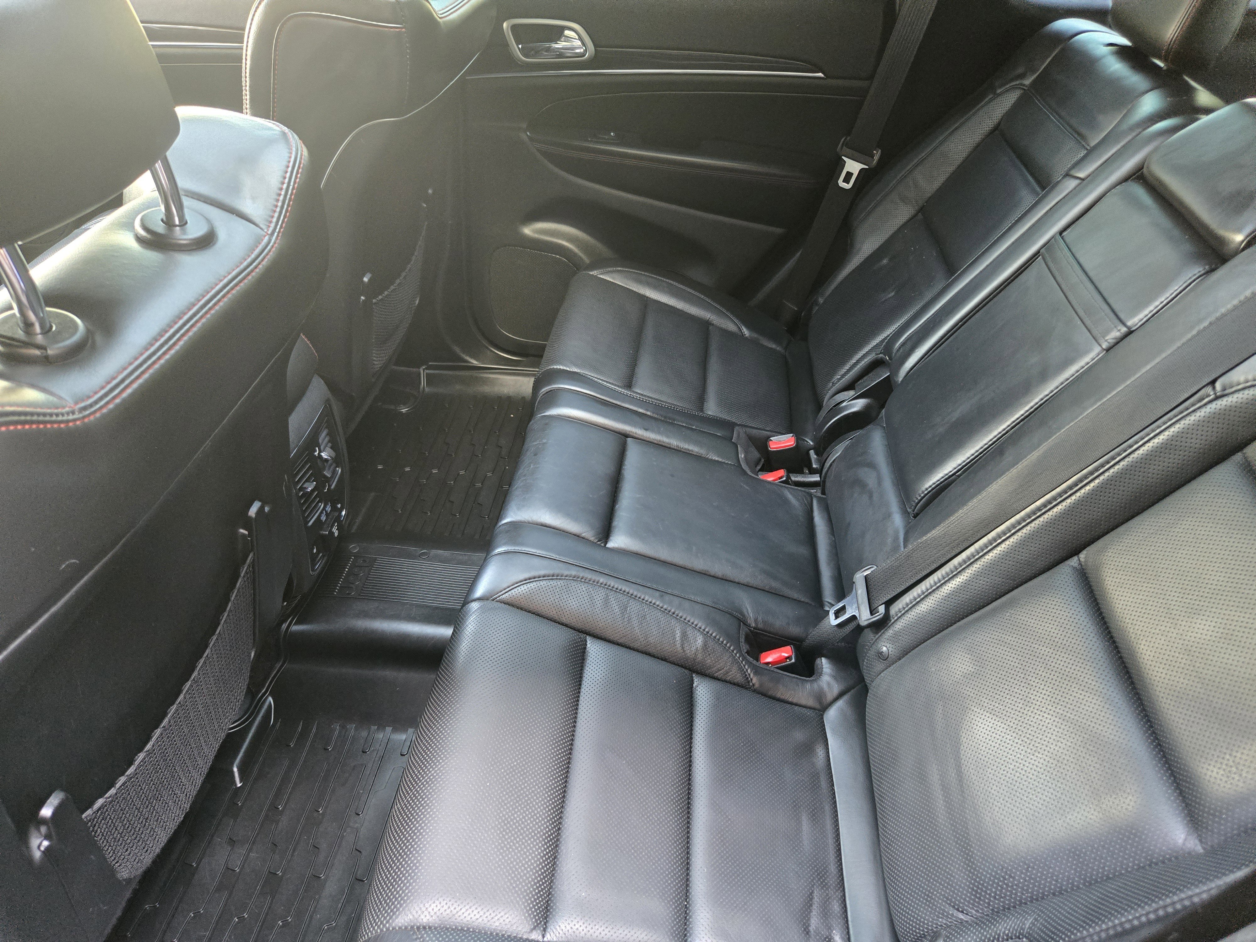 Used 2018 Jeep Grand Cherokee Trailhawk w/ Trailhawk Luxury Group AWD/4WD image 22