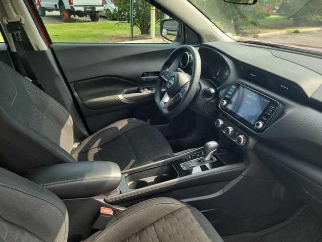 Used 2024 Nissan Kicks SV FWD image 26
