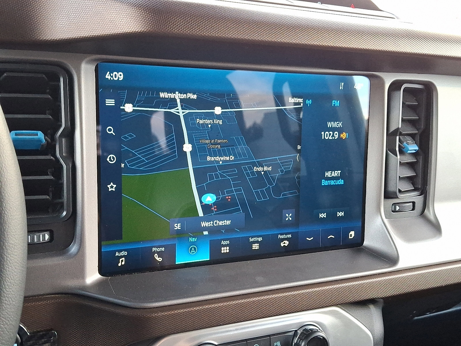 Certified 2023 Ford Bronco Outer Banks w/ Sasquatch Package image 19