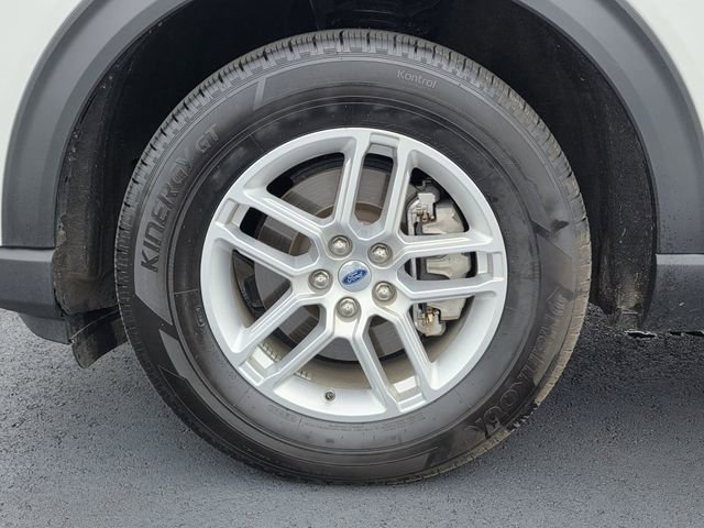 Certified 2025 Ford Explorer Active w/ Active Comfort Package RWD image 32