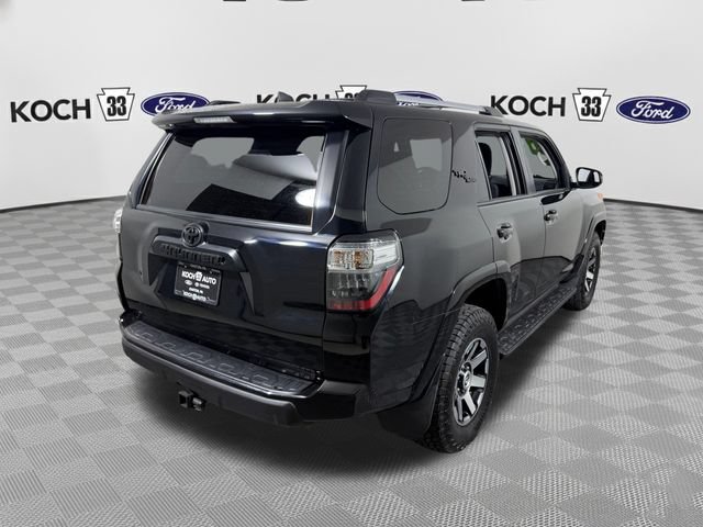 Used 2017 Toyota 4Runner TRD Off-Road AWD/4WD image 8
