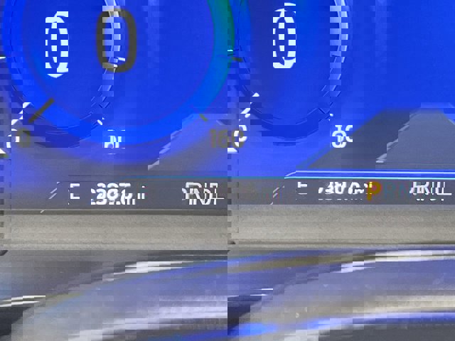 Certified 2022 Ford Escape Titanium w/ Class II Trailer Tow Package image 17