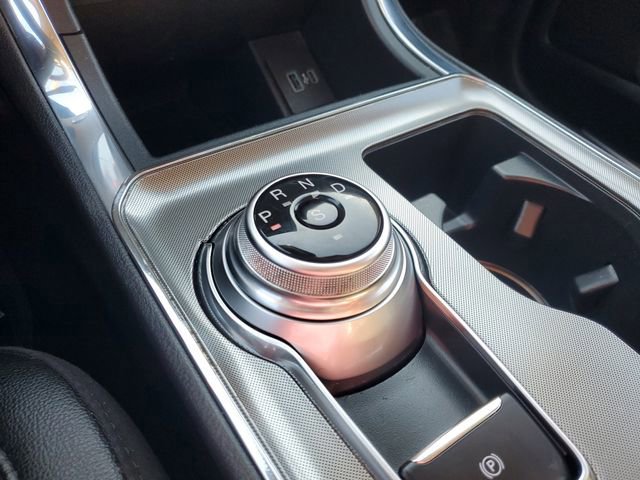 Certified 2024 Ford Edge Titanium image 33