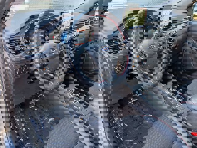 Certified 2023 Ford Escape ST-Line image 17