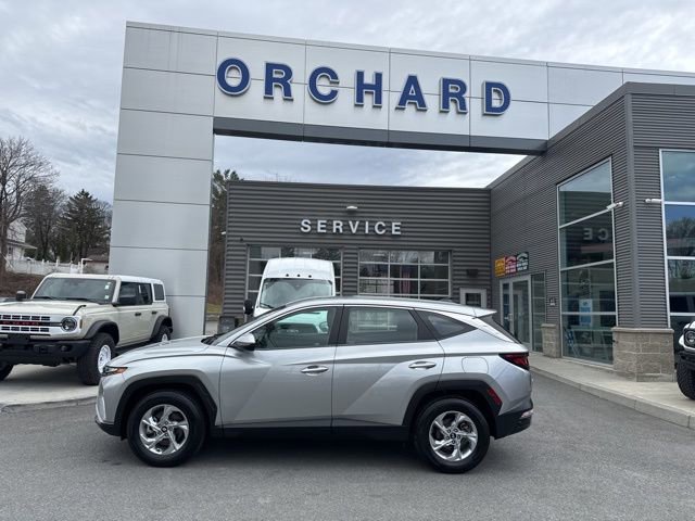 Used 2022 Hyundai Tucson SE w/ Cargo Package AWD/4WD image 2