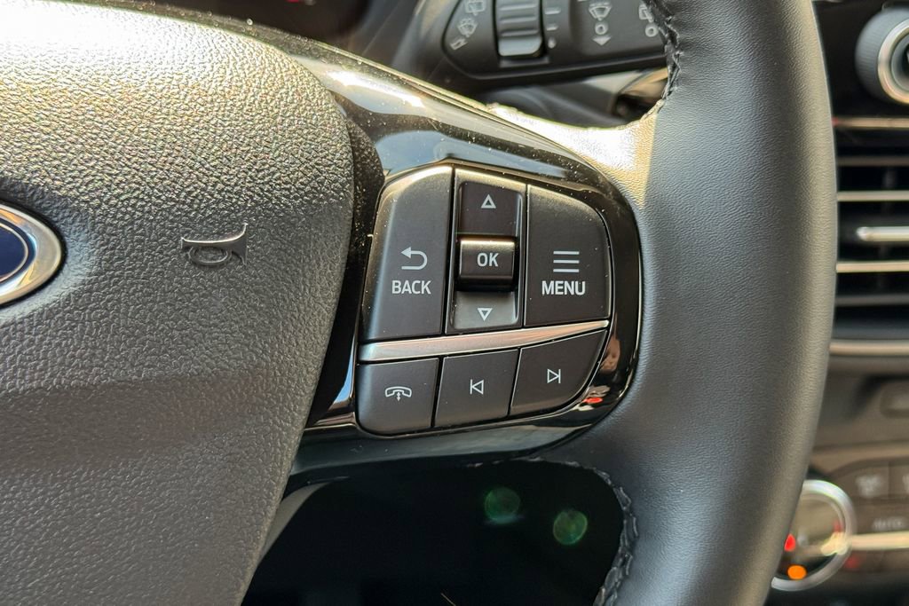 Certified 2023 Ford Escape Active AWD/4WD image 28