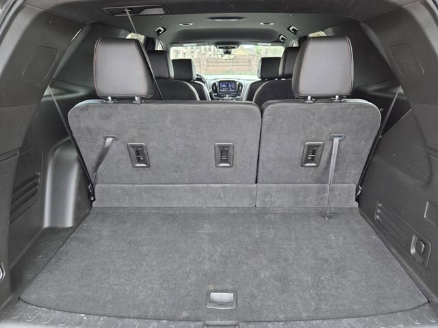 Used 2023 Chevrolet Traverse RS image 16