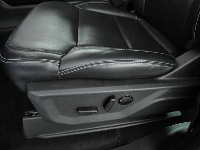 Certified 2025 Ford Expedition Platinum AWD/4WD image 17