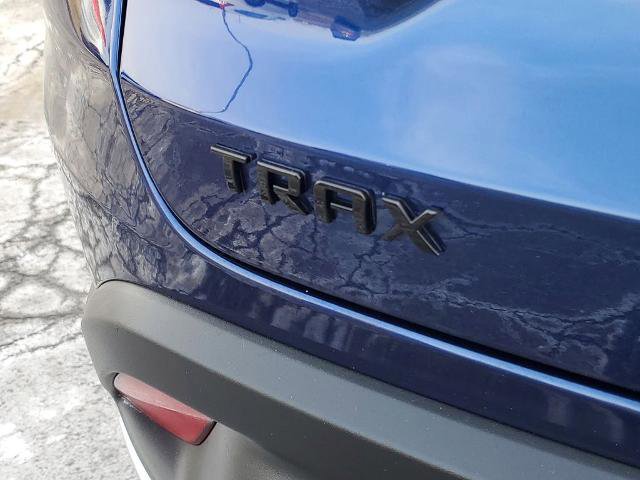 Used 2024 Chevrolet Trax LT w/ Sunroof Package image 29
