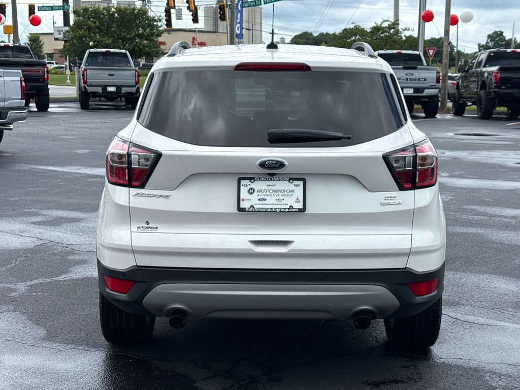 Certified 2017 Ford Escape SE w/ Equipment Group 201A FWD image 6