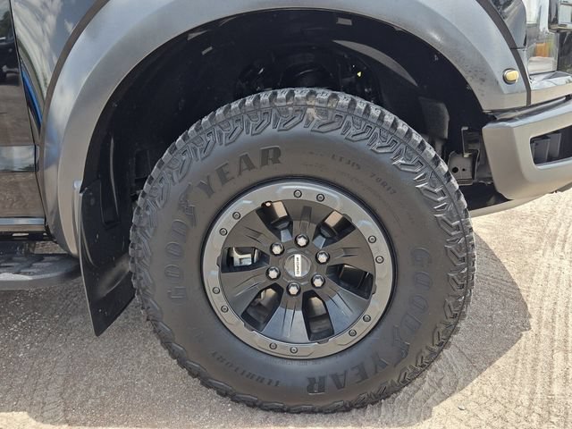 Certified 2018 Ford F150 Raptor w/ Equipment Group 802A Luxury AWD/4WD image 12